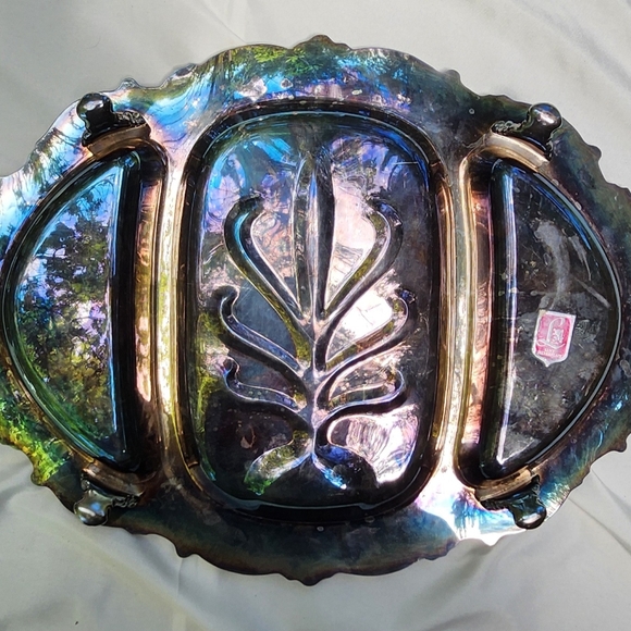 Vintage Lunt Silverplate Platter - Elegant and Timeless Design - Picture 2 of 3